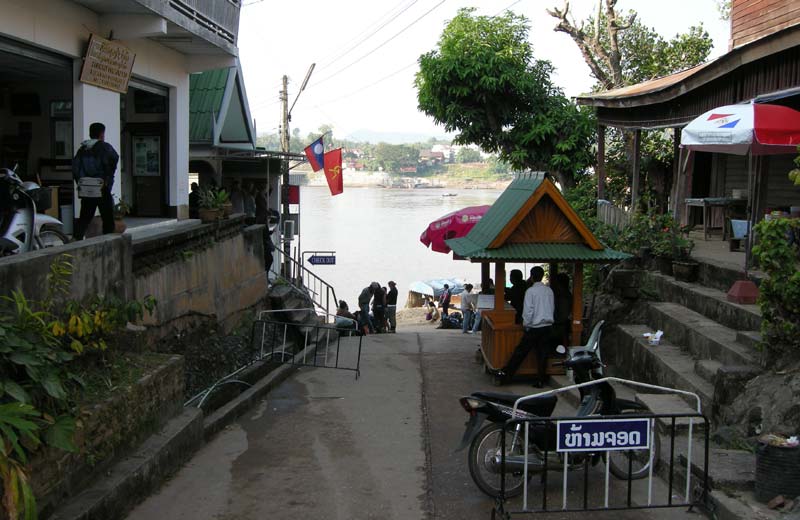 จุดประทับตราวีซ่า ขาเข้า