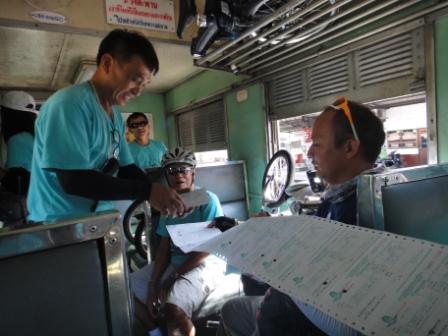 ผู้จัด เฮียคากิ กับตั๋วรถไฟที่ยาวที่สุดในโลก