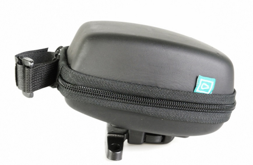 B049 BAG SADDLE Eva.jpg