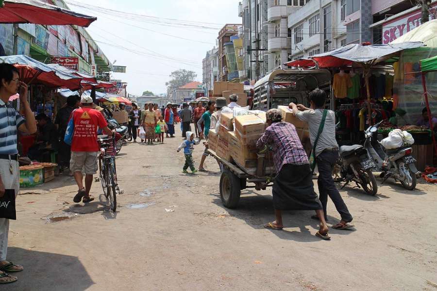 160310Myanmar020r.jpg