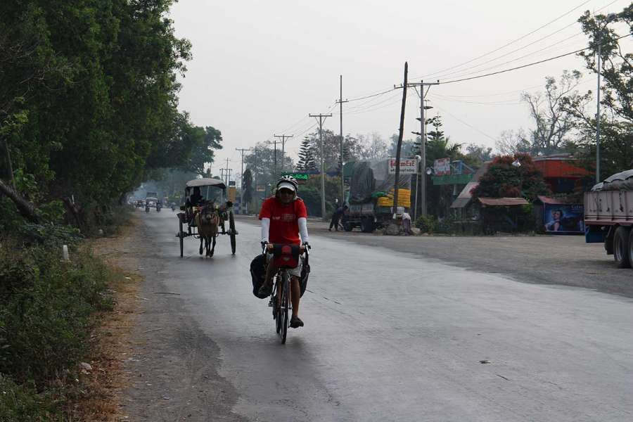 160311Myanmar051r.jpg