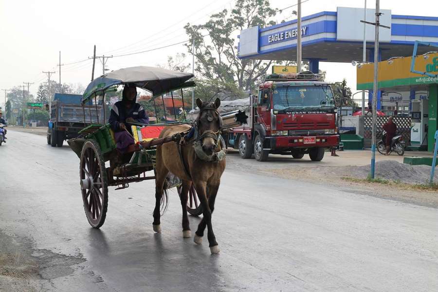 160311Myanmar054r.jpg