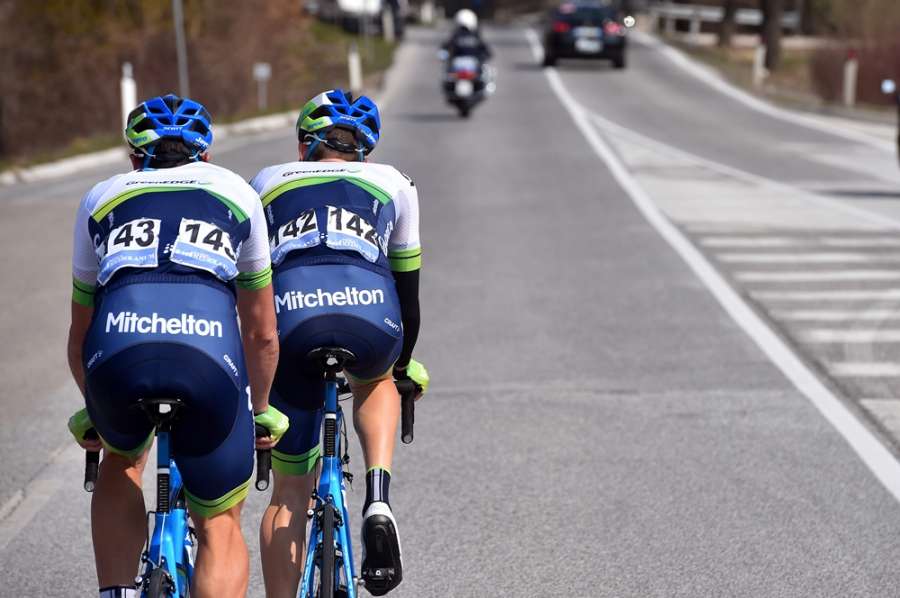 ORICA-GreenEDGE_Tirreno-Adriatico_Bike_2015_SCOTT-Sports_05.jpg
