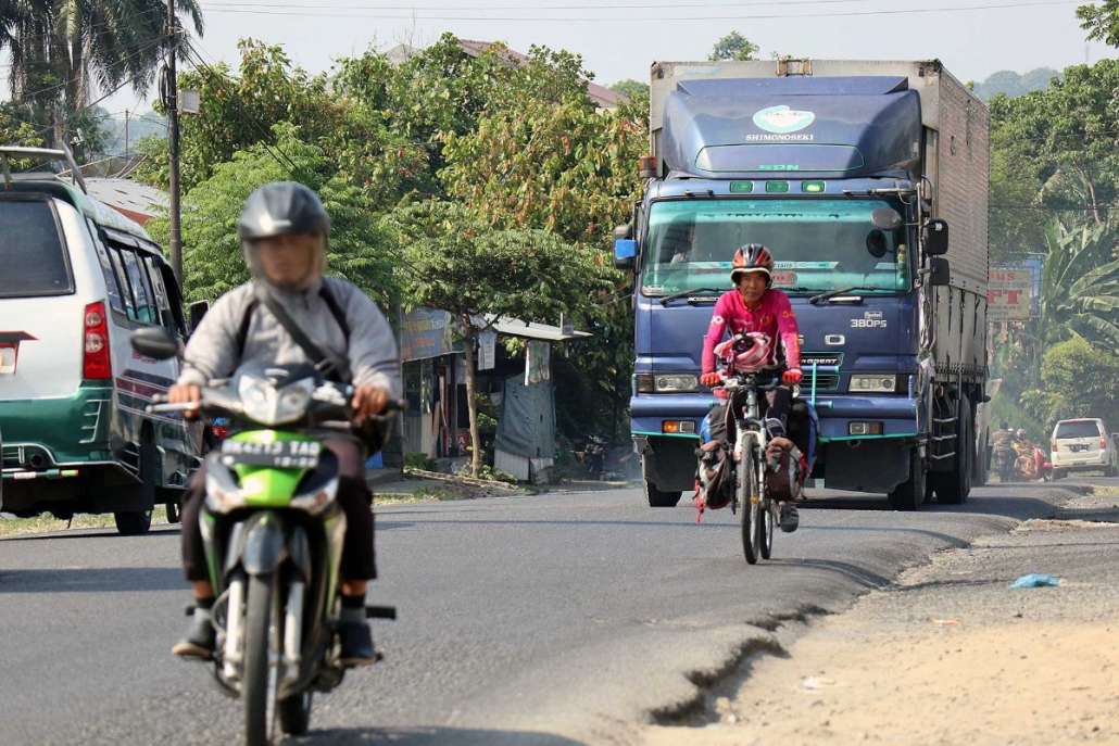 180508093944PantaiSialangBuah019r.jpg