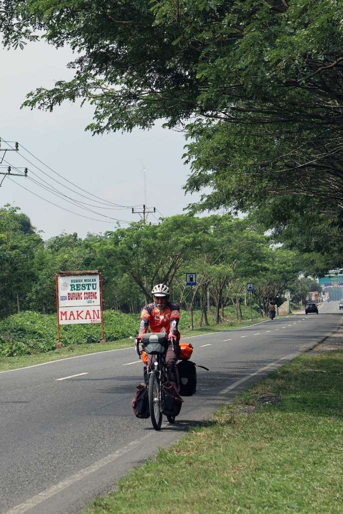 180508103444PantaiSialangBuah060r.jpg