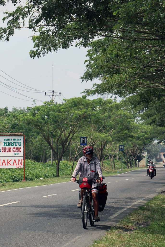 180508103611PantaiSialangBuah068r.jpg