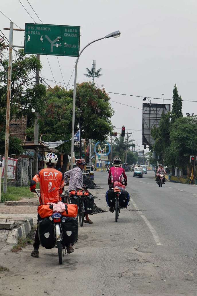 180508124357PantaiSialangBuah110r.jpg