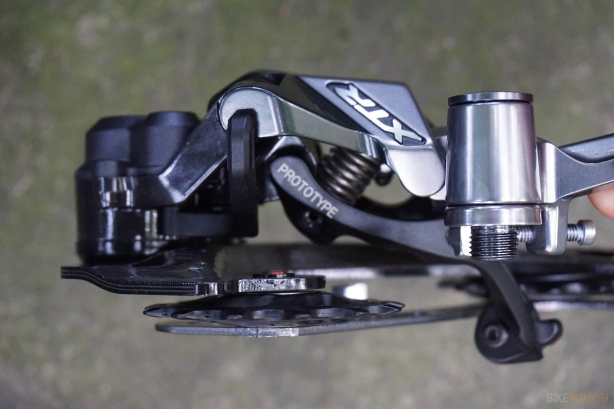 2019-Shimano-XTR-M9100-rear-derailleur04.jpg