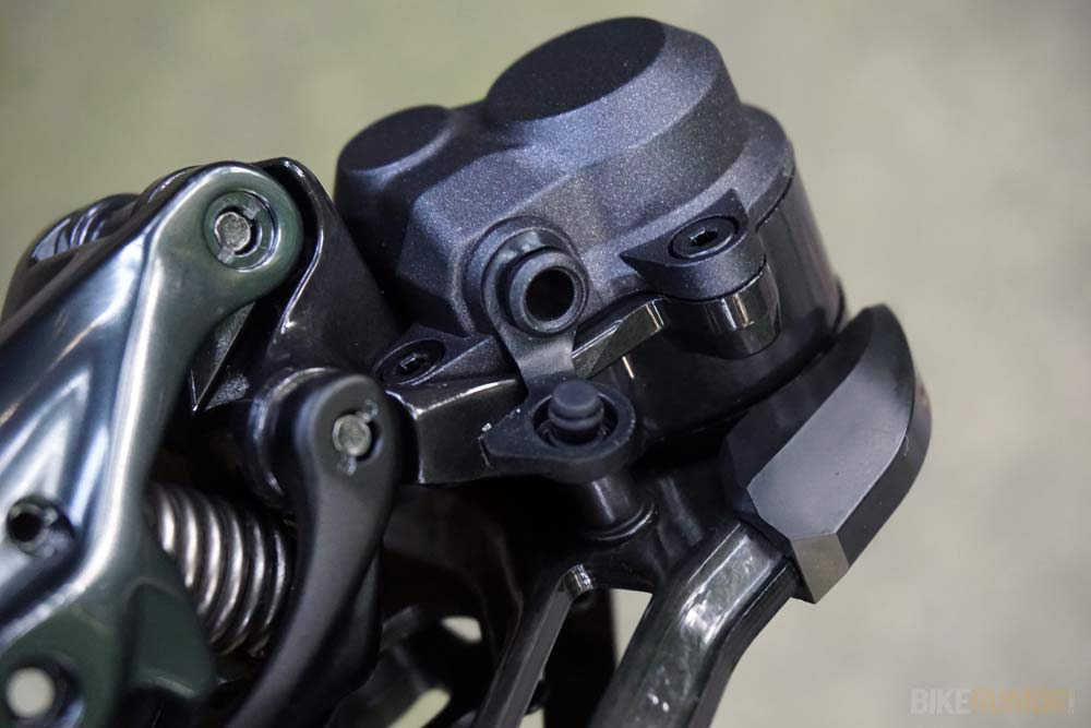 2019-Shimano-XTR-M9100-rear-derailleur05.jpg