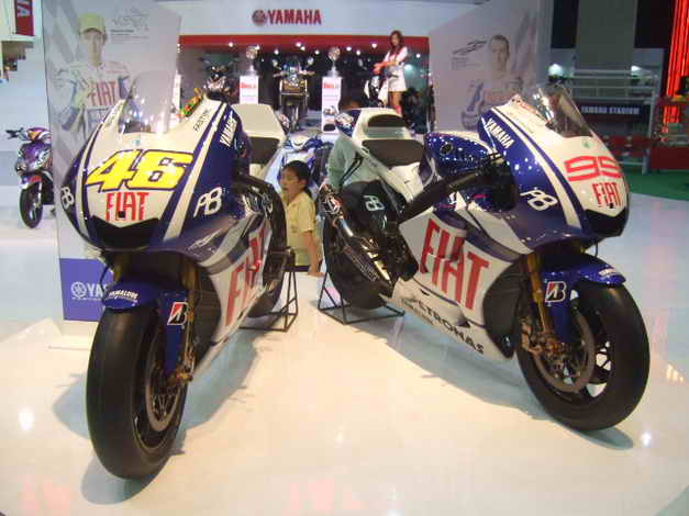 YZR-M1 ของ rossi&amp;Lolenzo