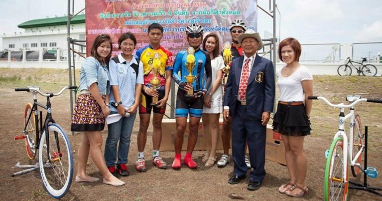 ผู้ชนะเลิศการแข่งขันจ้าวความเร็วเสือภูเขา :MASTER AWARD SPEED OF MOUNTAIN BIKE วันอาทิตย์ที่ 8 กรกฎาคม 2555