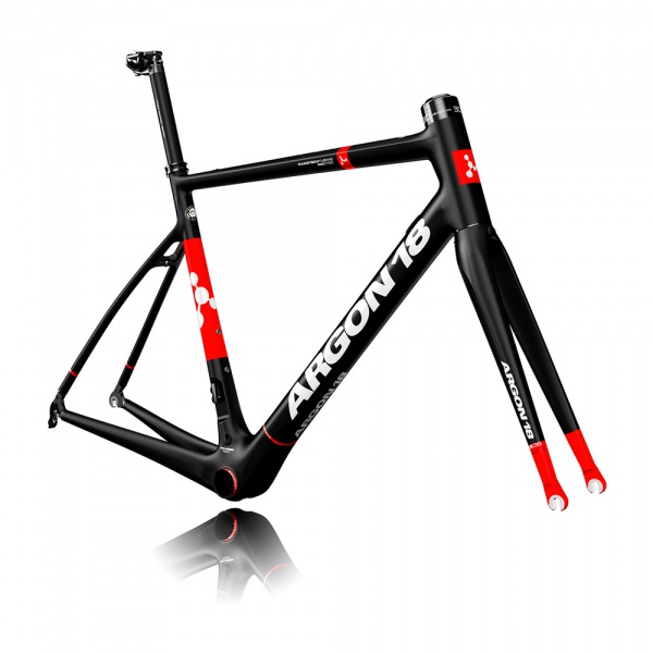 kryptonblack_2015_frameset (1)3ewmemm.jpg